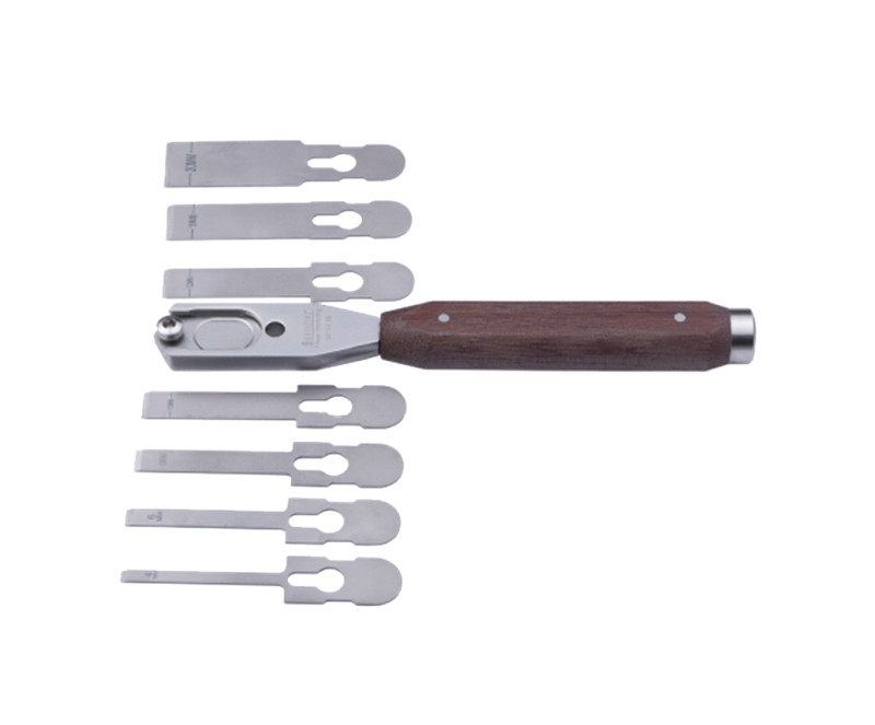 Modular Osteotomes Complete With 7 Blades